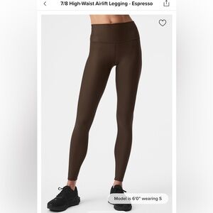 Alo Yoga Espresso High-Waist Airlift Leggings (7/8 length)